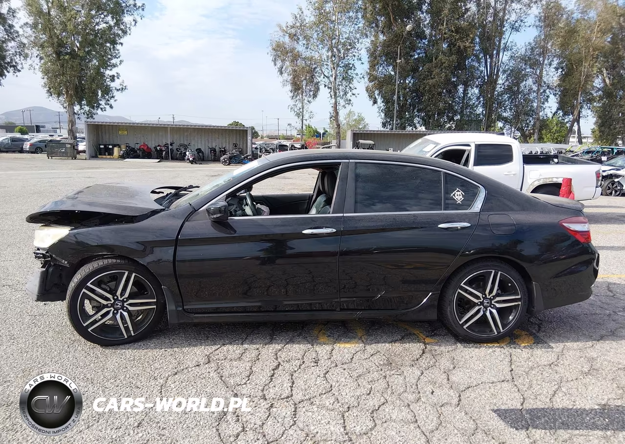 2017 Honda Accord Sport Se VIN:1HGCR2F18HA096465 - 17