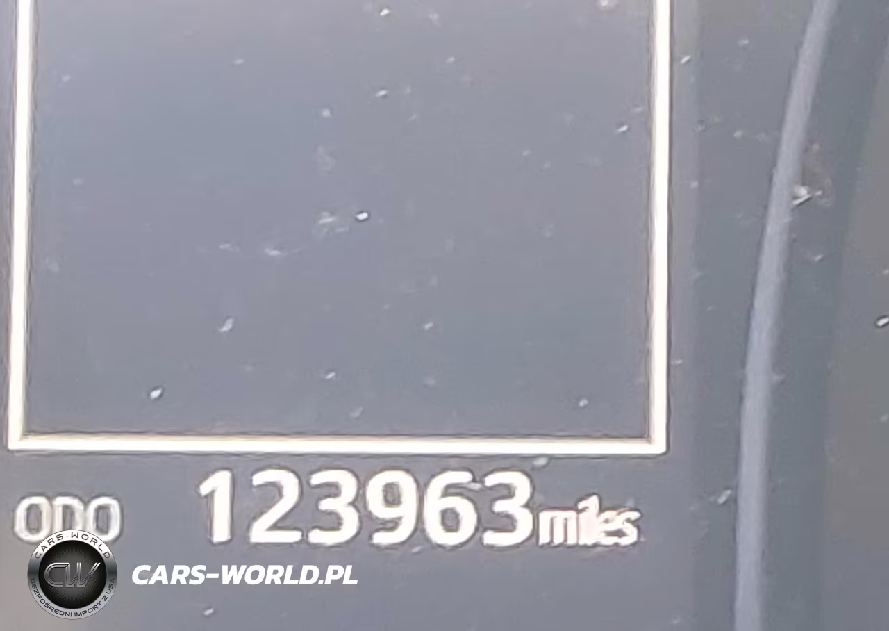 2020 Toyota Camry Le VIN:4T1C11AK4LU342754 - 15
