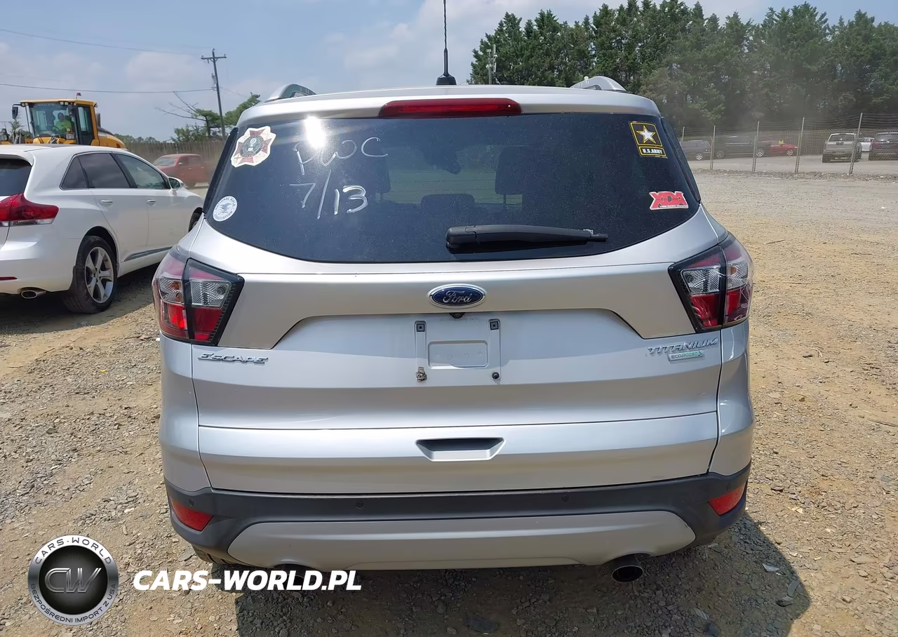 2017 Ford Escape Titanium VIN:1FMCU0J92HUA57962 - 16