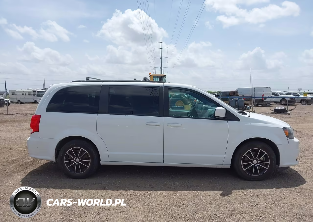 2019 Dodge Grand Caravan Gt VIN:2C4RDGEG1KR516502 - 13