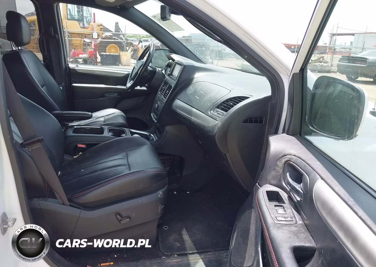 2019 Dodge Grand Caravan Gt VIN:2C4RDGEG1KR516502 - 5