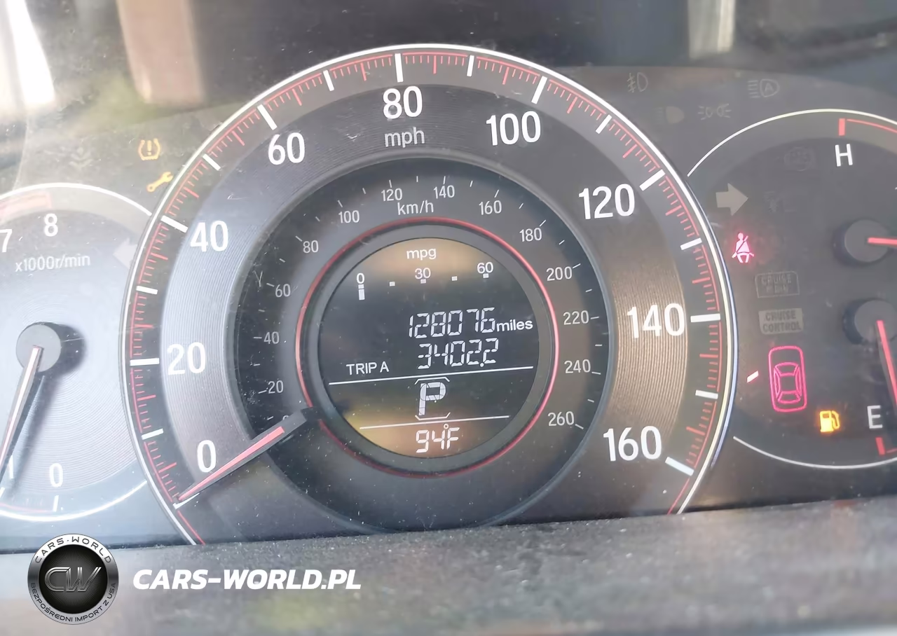 2016 Honda Accord Sport VIN:1HGCR2F56GA148614 - 15
