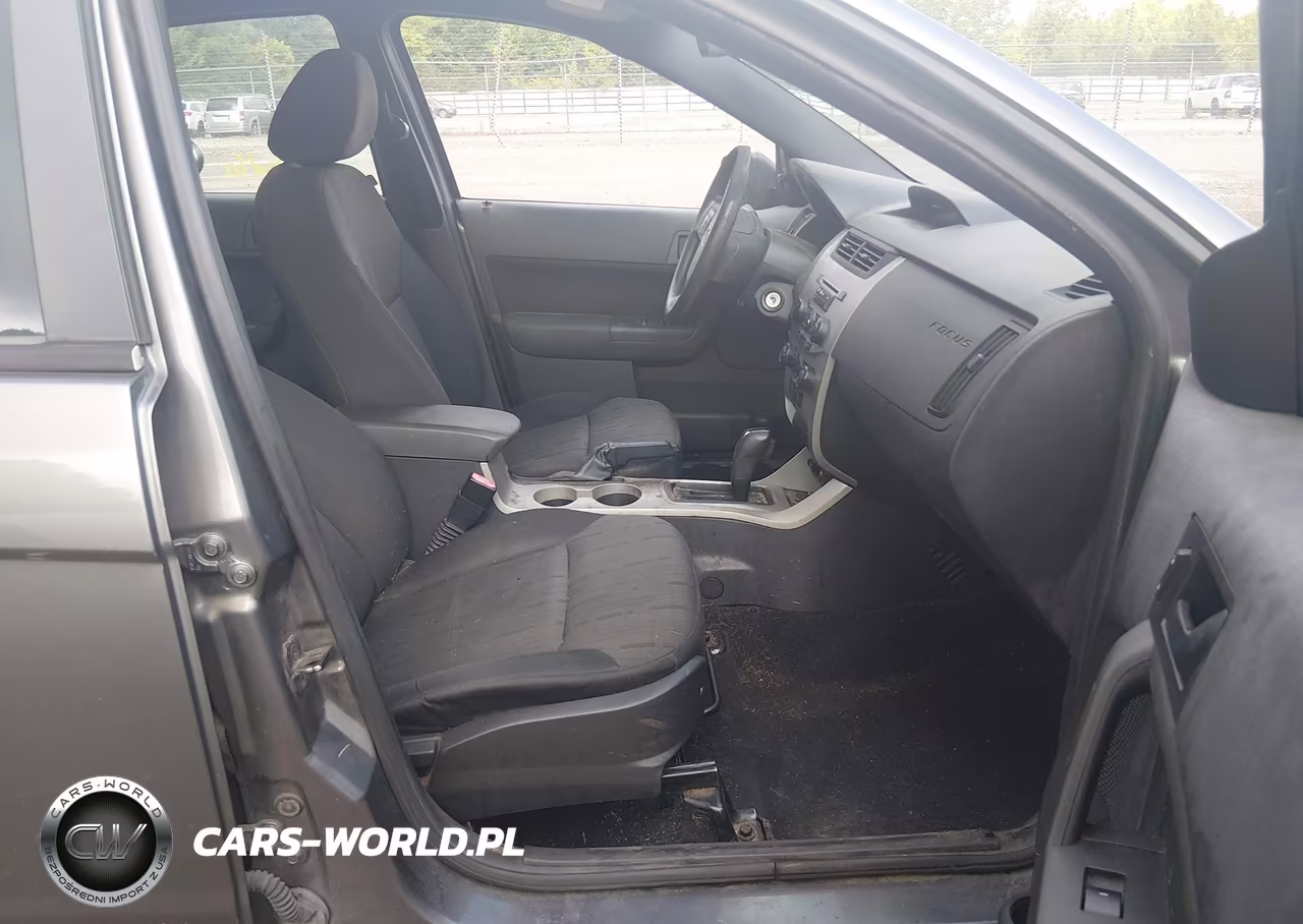 2010 Ford Focus Se VIN:1FAHP3FN8AW182683 - 5