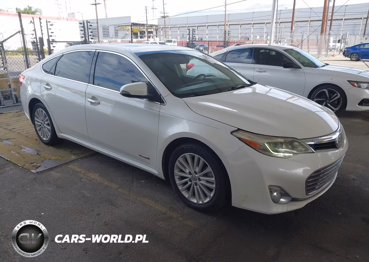 2013 Toyota Avalon Hybrid Limited