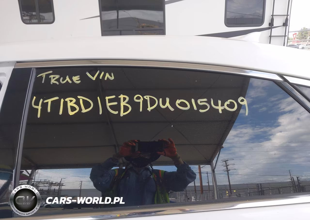 2013 Toyota Avalon Hybrid Limited VIN:4T1BD1EB9DU015409 - 22