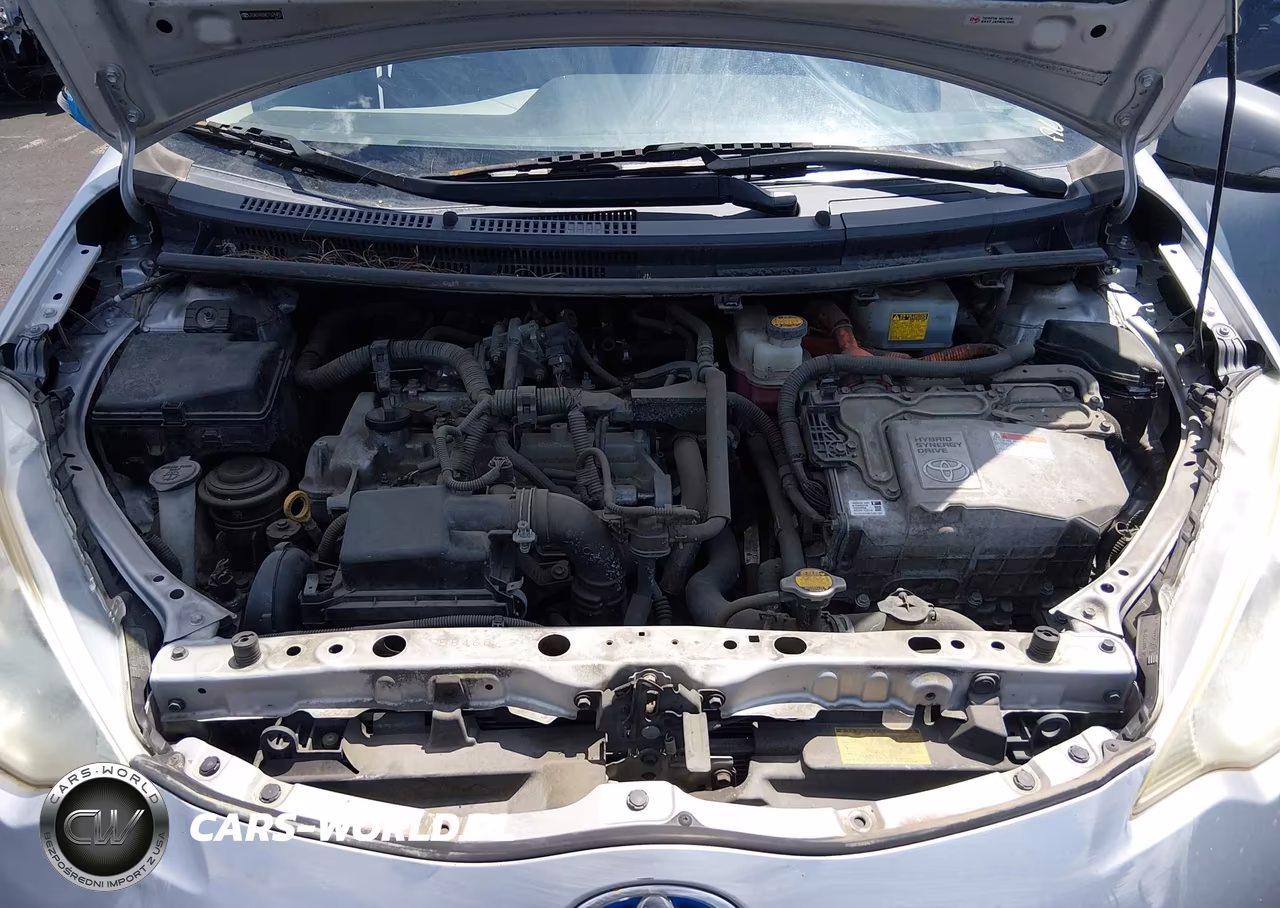 2012 Toyota Prius C Two VIN:JTDKDTB38C1521455 - 10