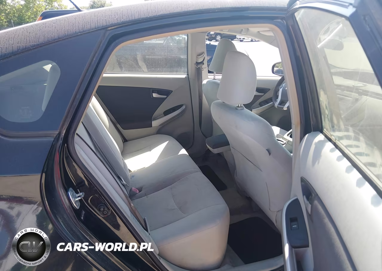 2011 Toyota Prius Two VIN:JTDKN3DU1B0292091 - 8