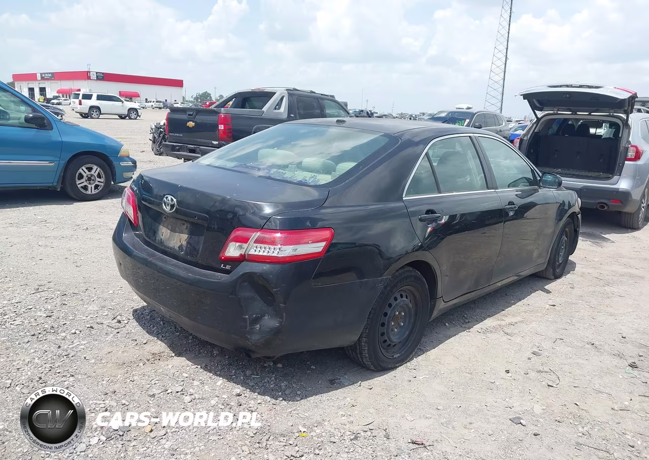 2011 Toyota Camry Le VIN:4T1BF3EK6BU765255 - 4