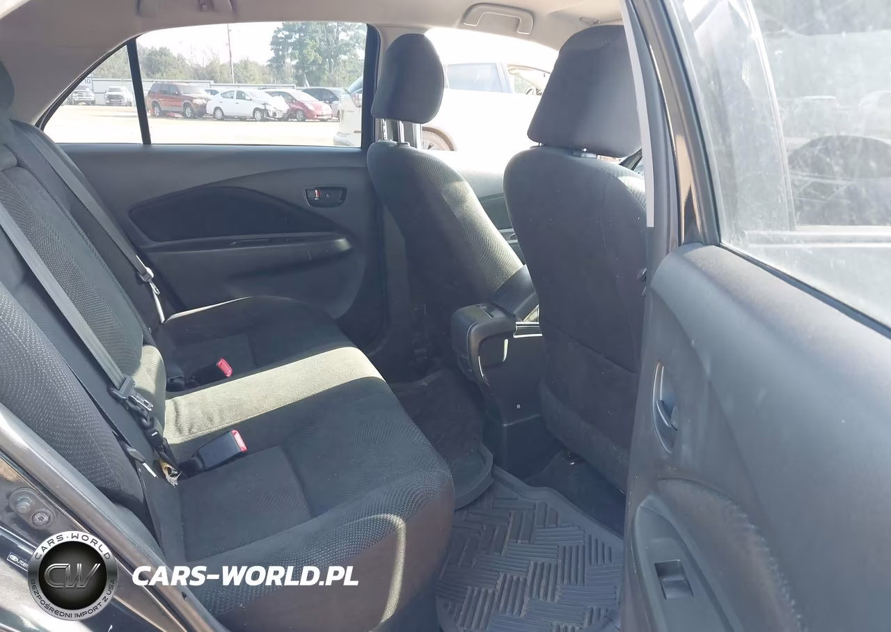 2012 Toyota Yaris VIN:JTDBT4K32CL031171 - 8