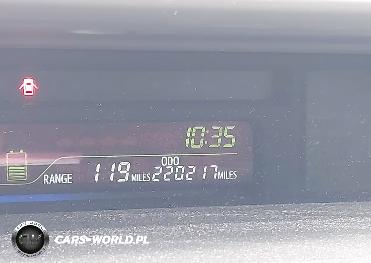2012 Toyota Prius V Three VIN:JTDZN3EU9C3137124 - 15