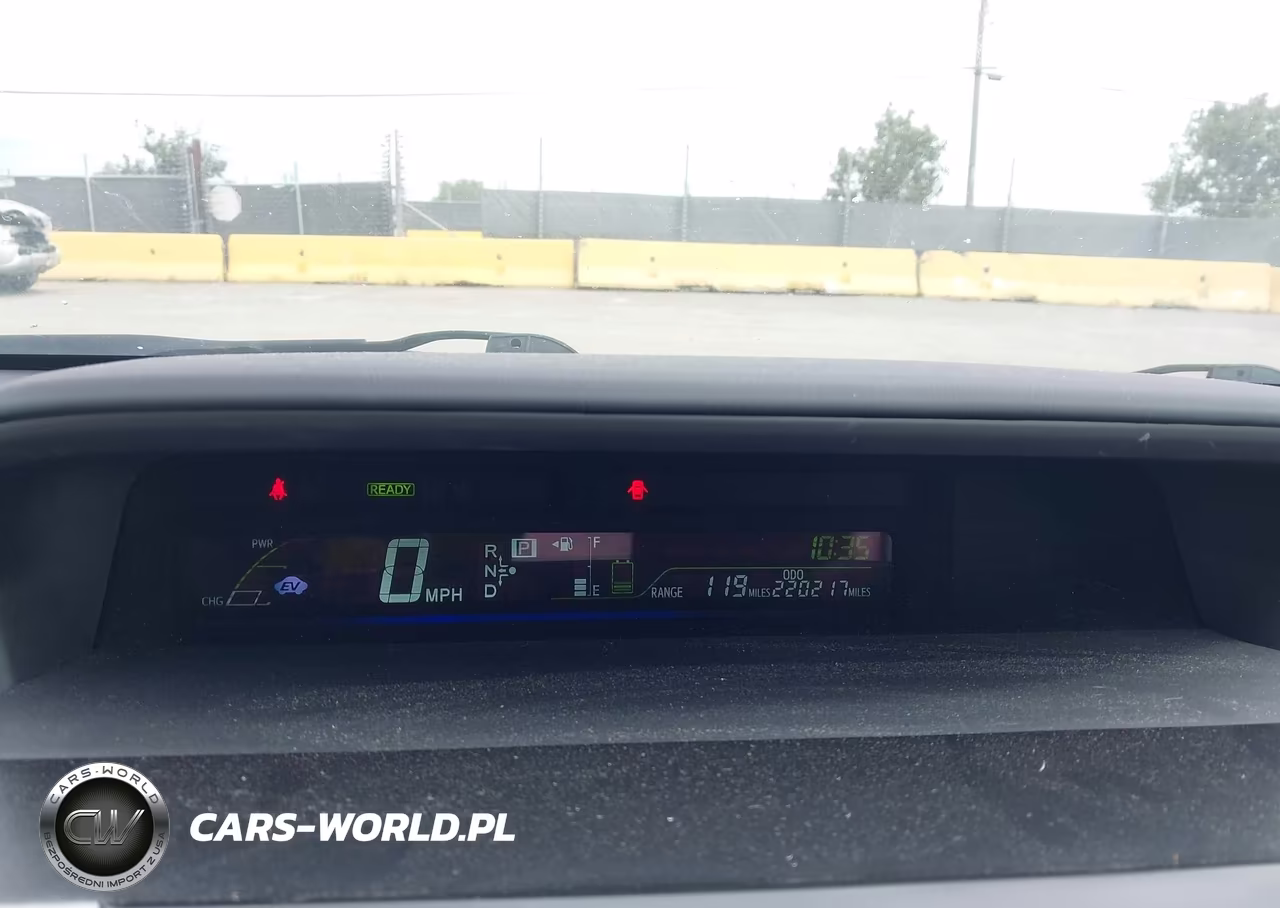 2012 Toyota Prius V Three VIN:JTDZN3EU9C3137124 - 7