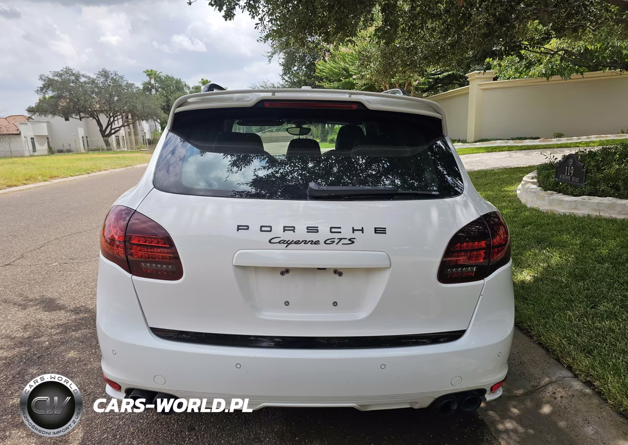 2013 Porsche Cayenne Gts VIN:WP1AD2A26DLA73039 - 11