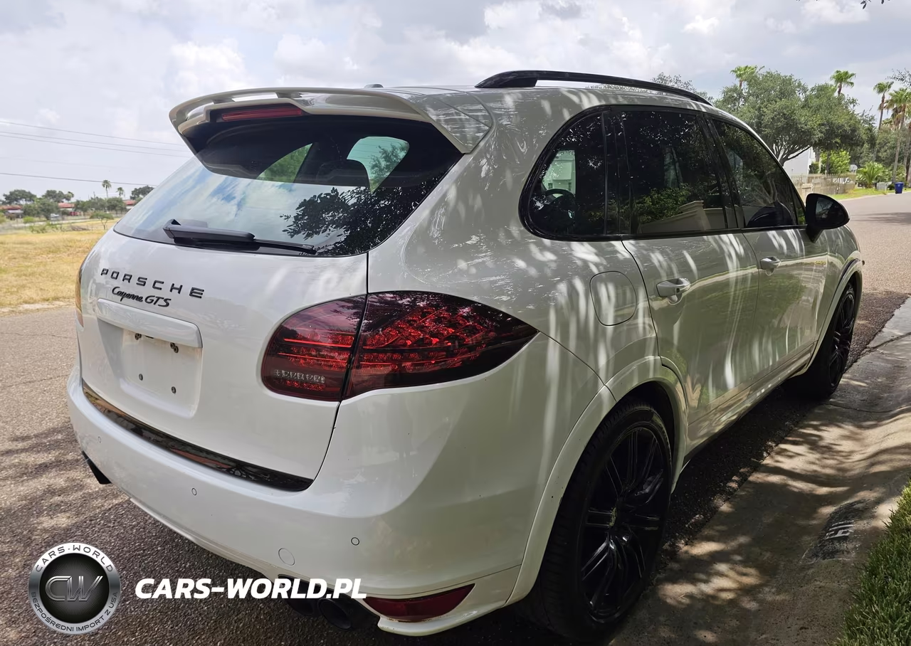 2013 Porsche Cayenne Gts VIN:WP1AD2A26DLA73039 - 3