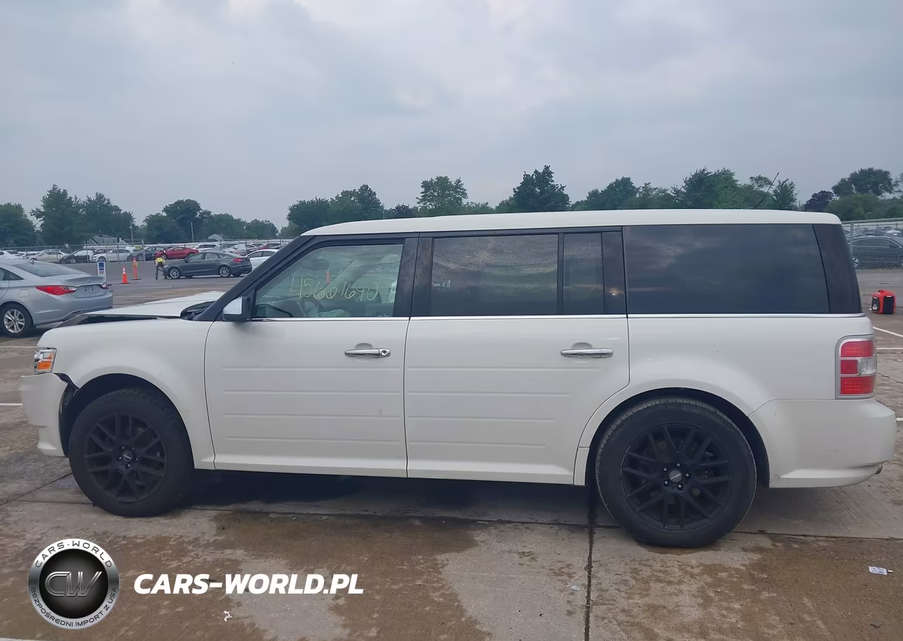2011 Ford Flex Limited VIN:2FMGK5DC8BBD33909 - 13