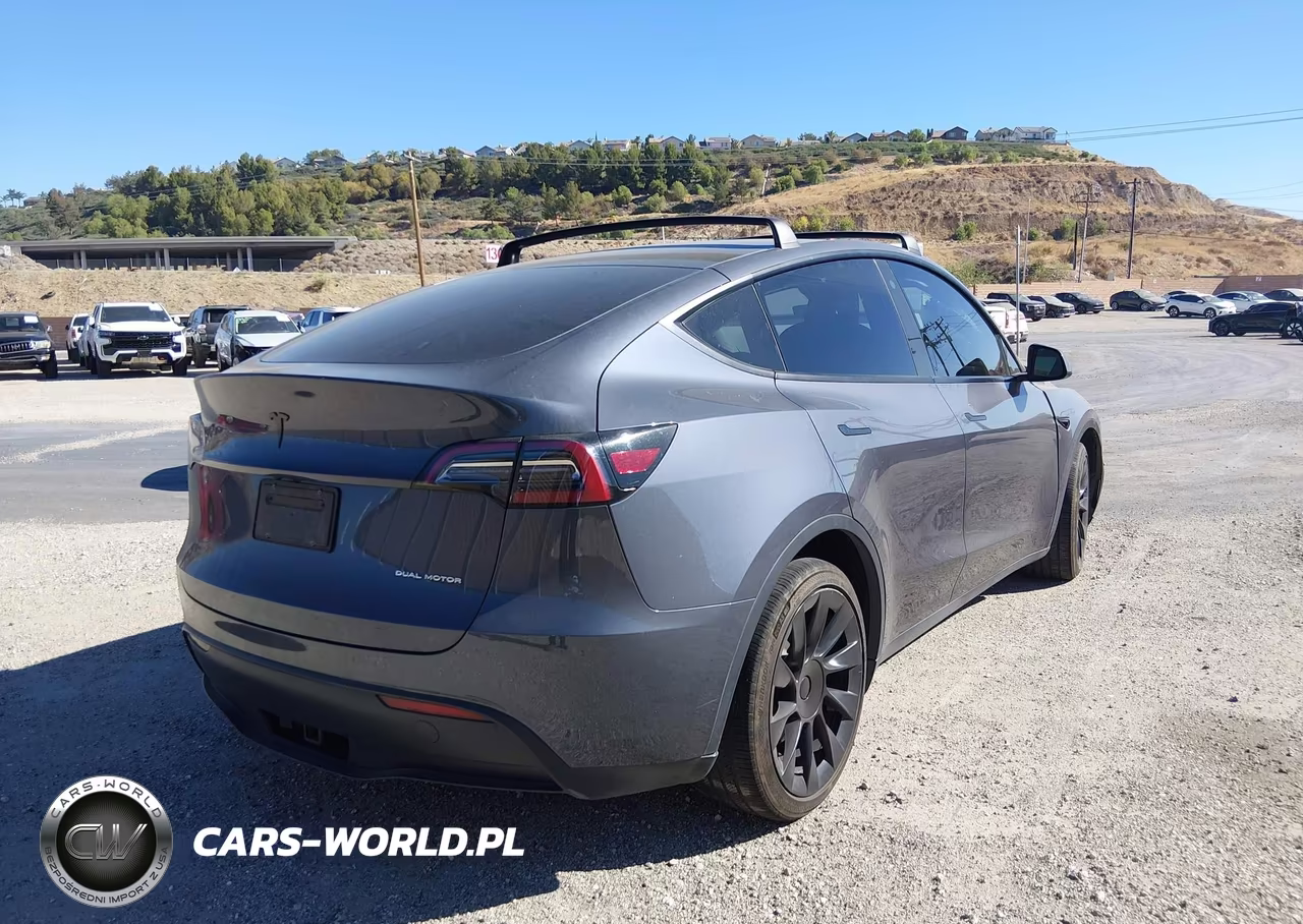 2023 Tesla Model Y Awd-Long Range Dual Motor All-Wheel Drive VIN:7SAYGAEEXPF620474 - 4