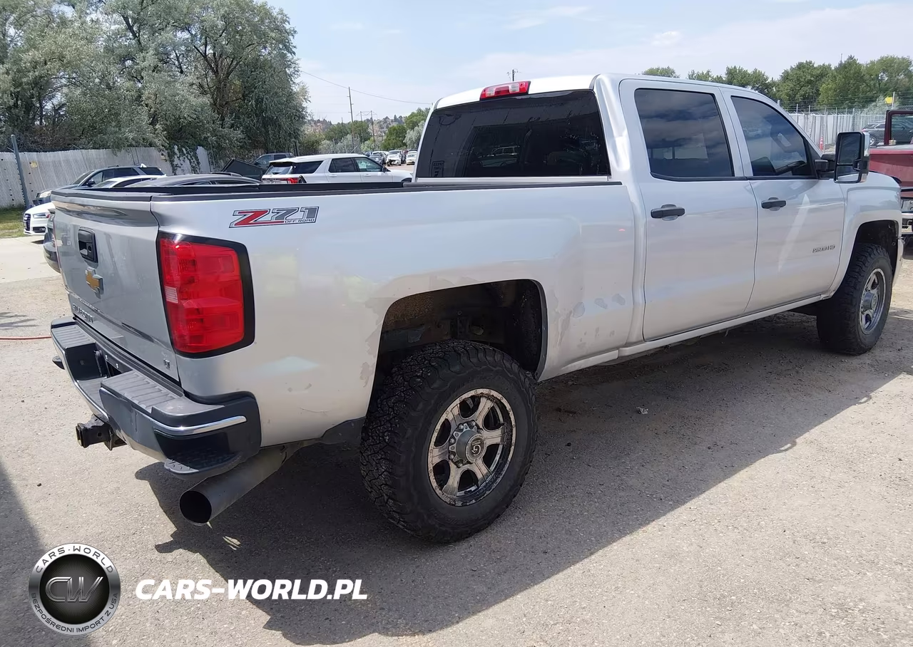 2015 Chevrolet Silverado 2500Hd Lt VIN:1GC1KVE8XFF182130 - 4