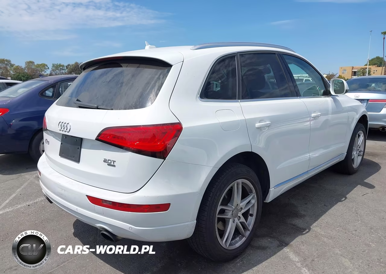 2014 Audi Q5 2.0T Premium VIN:WA1LFAFP6EA032551 - 4