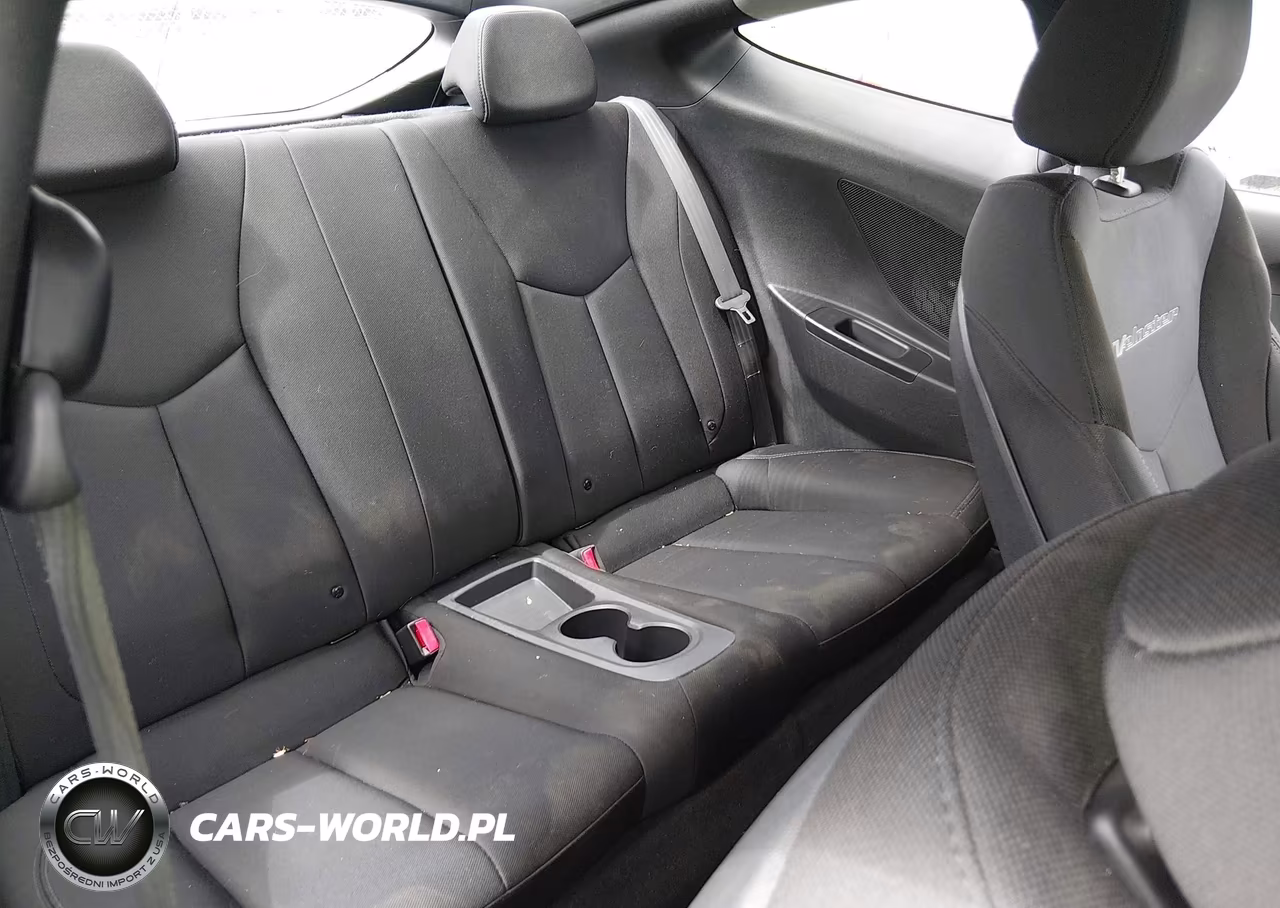 2013 Hyundai Veloster Base W-Black VIN:KMHTC6AD7DU103192 - 8