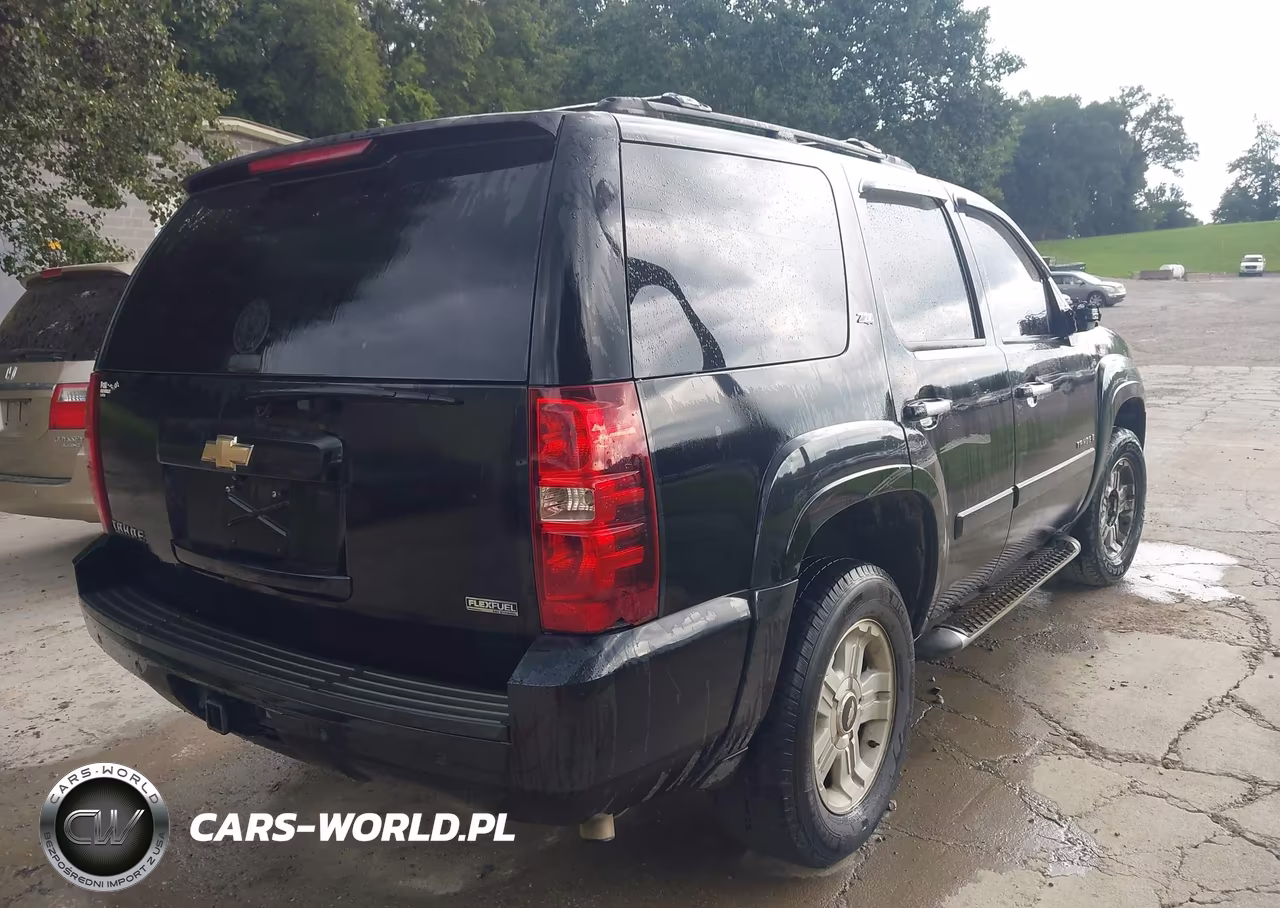 2007 Chevrolet Tahoe Lt VIN:1GNFK13047R299656 - 4