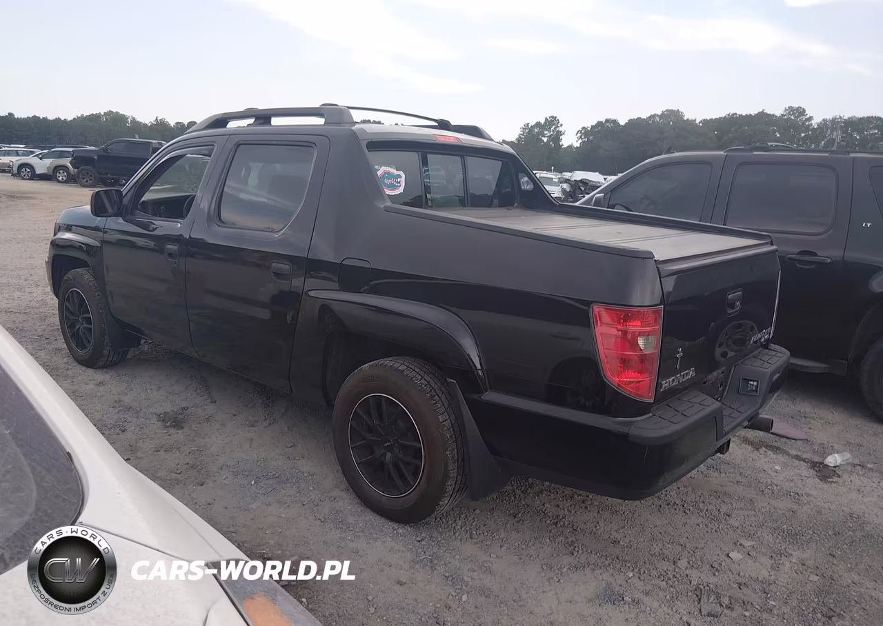 2011 Honda Ridgeline Rt VIN:5FPYK1F29BB008251 - 3