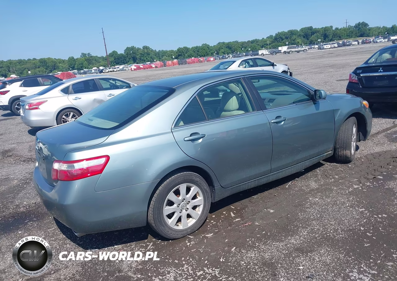 2008 Toyota Camry Xle VIN:4T1BE46KX8U735305 - 4