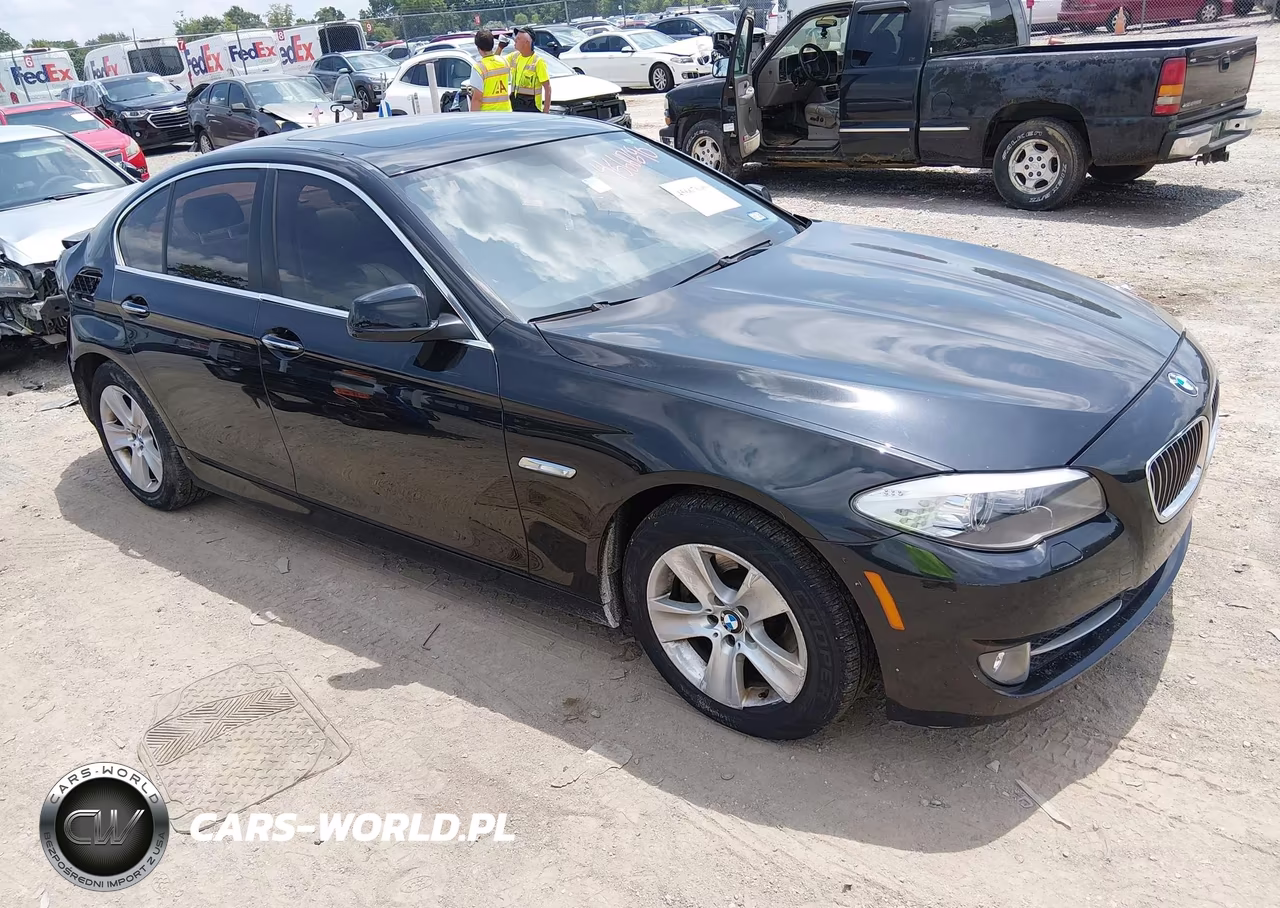 2013 BMW 528I