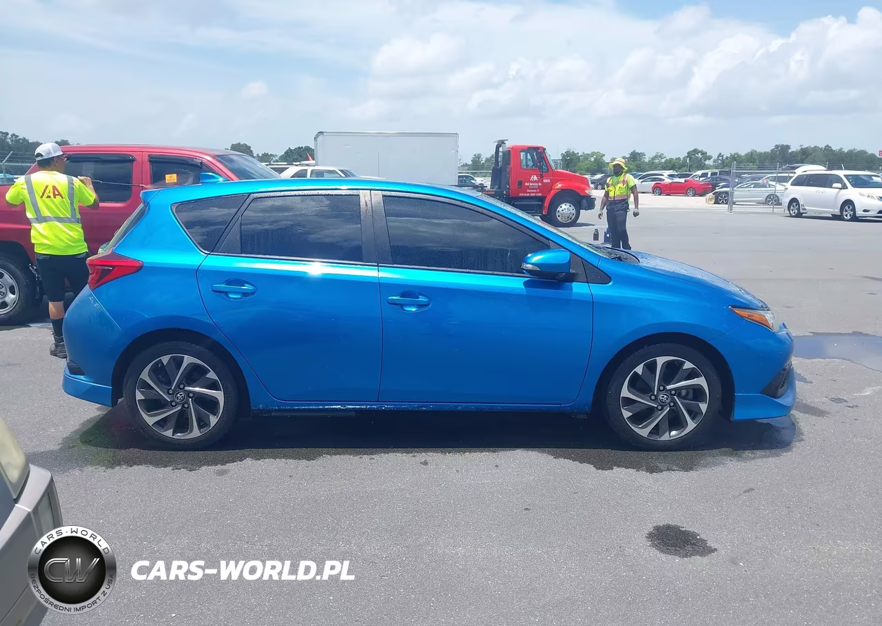 2017 Toyota Corolla Im VIN:JTNKARJE5HJ530017 - 13