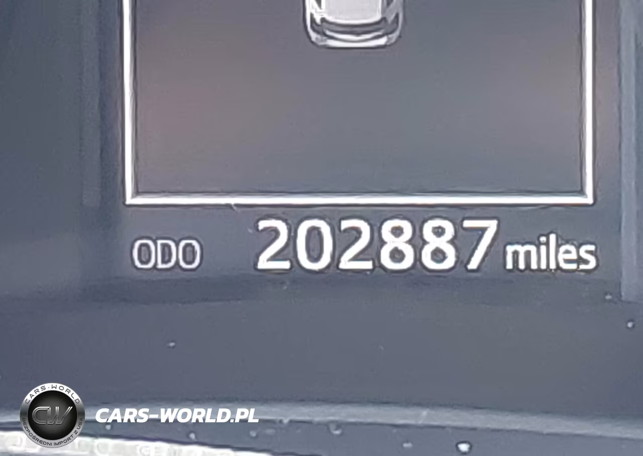 2017 Toyota Corolla Im VIN:JTNKARJE5HJ530017 - 15