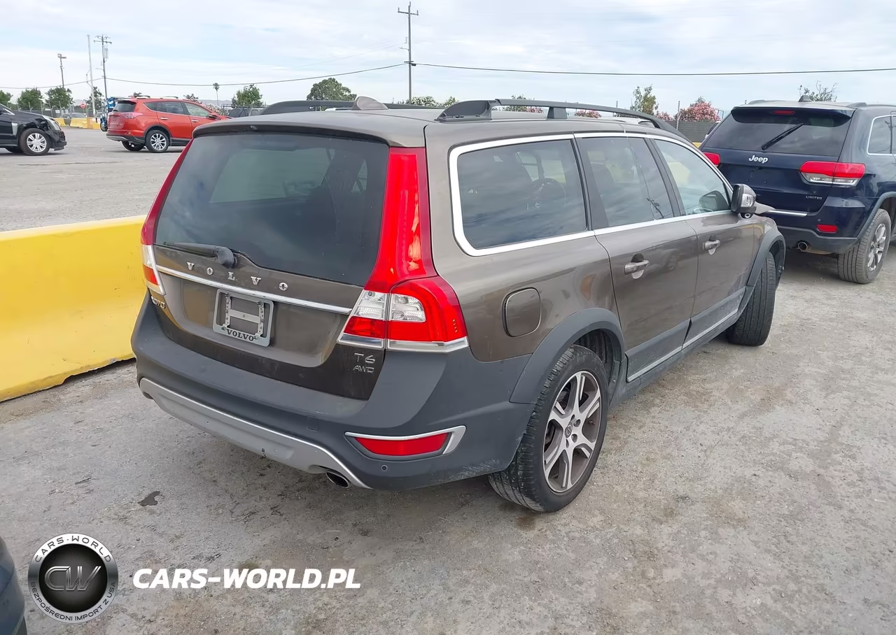 2014 Volvo Xc70 T6 Premier Plus VIN:YV4902BZ0E1185941 - 4