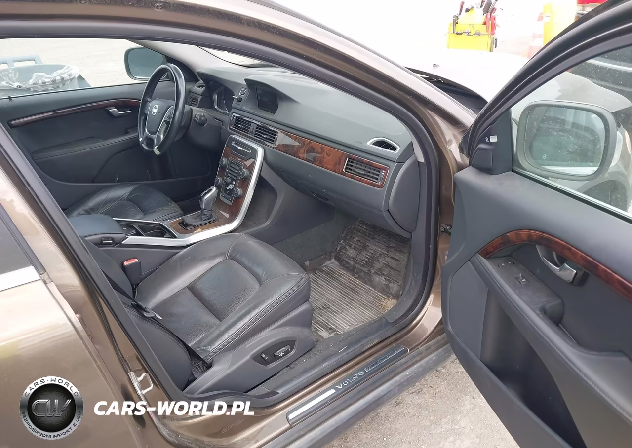 2014 Volvo Xc70 T6 Premier Plus VIN:YV4902BZ0E1185941 - 5