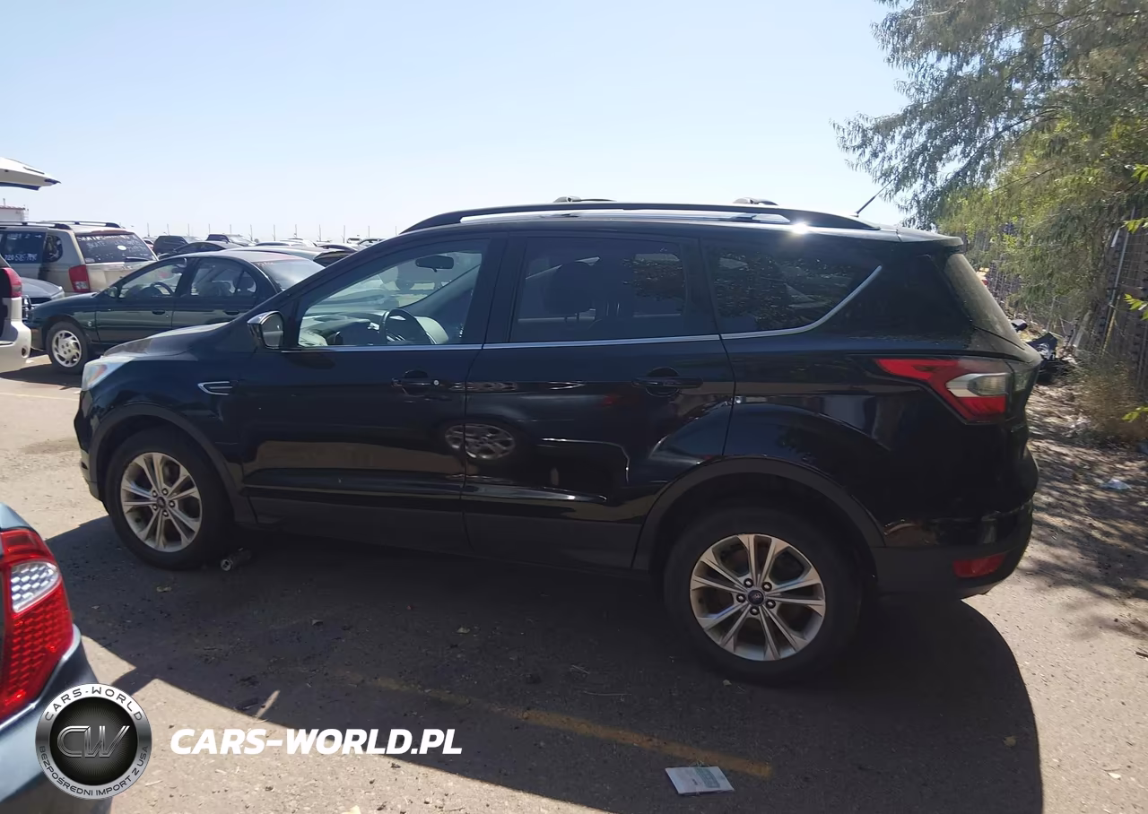 2017 Ford Escape Se VIN:1FMCU9GD5HUD71105 - 14