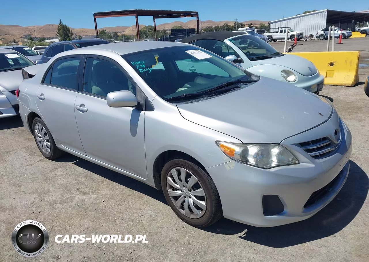 2013 Toyota Corolla Le