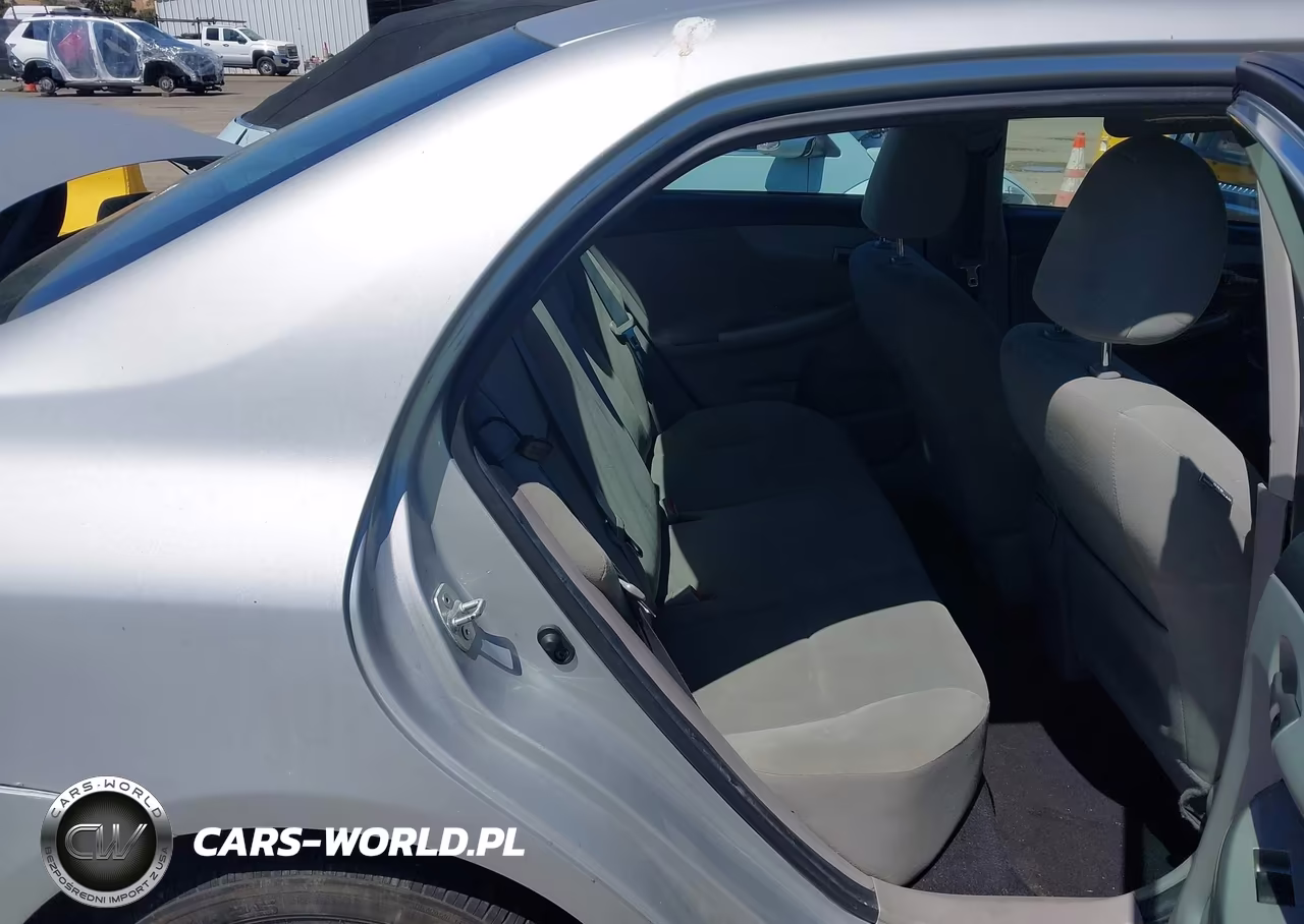 2013 Toyota Corolla Le VIN:2T1BU4EE1DC086830 - 8