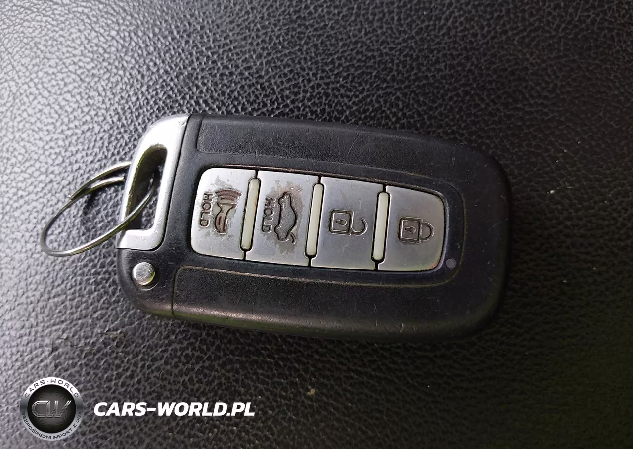 2015 Hyundai Sonata Hybrid Limited VIN:KMHEC4A43FA132402 - 11
