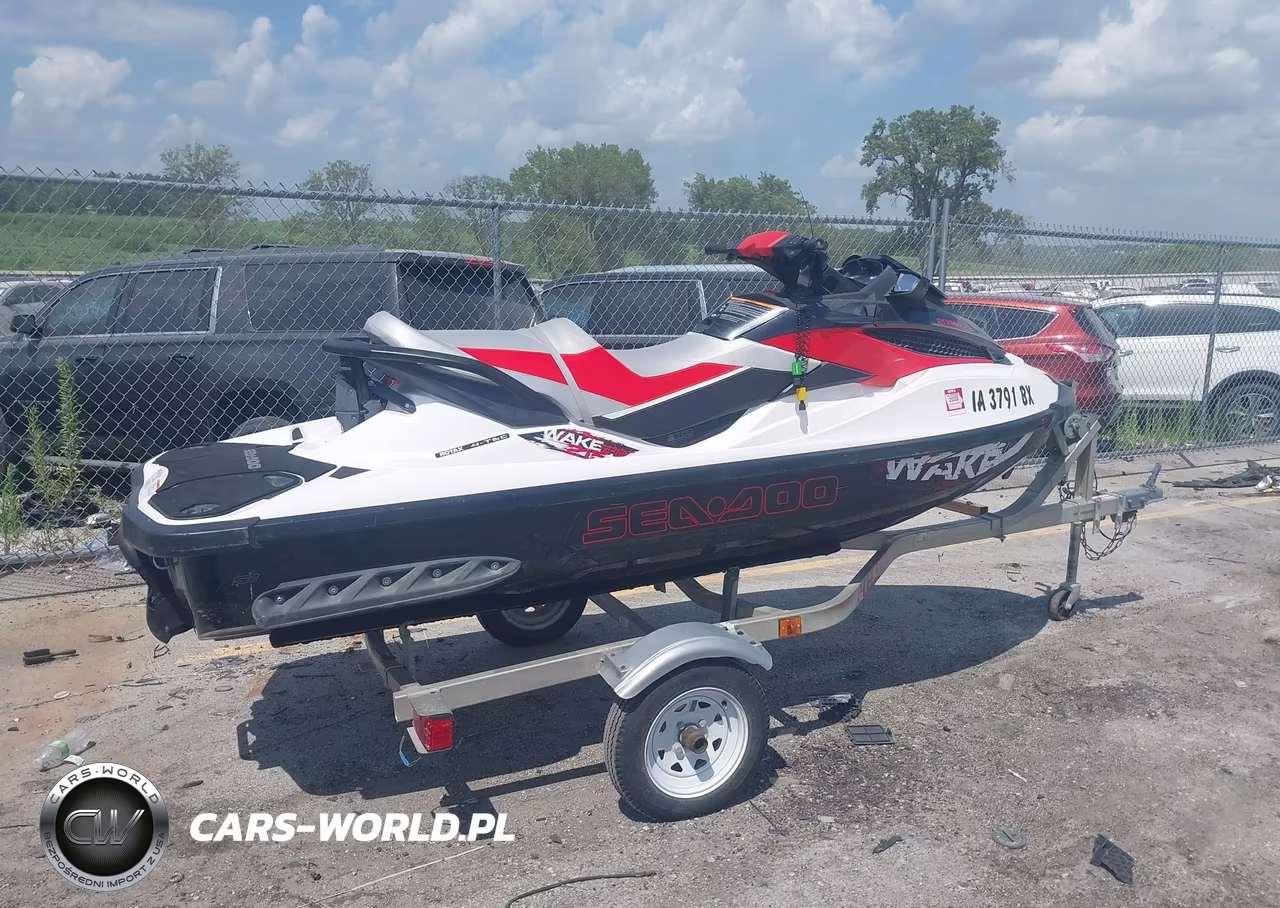 2011 Seadoo Wake Pro 215 VIN:YDV08775E111 - 4
