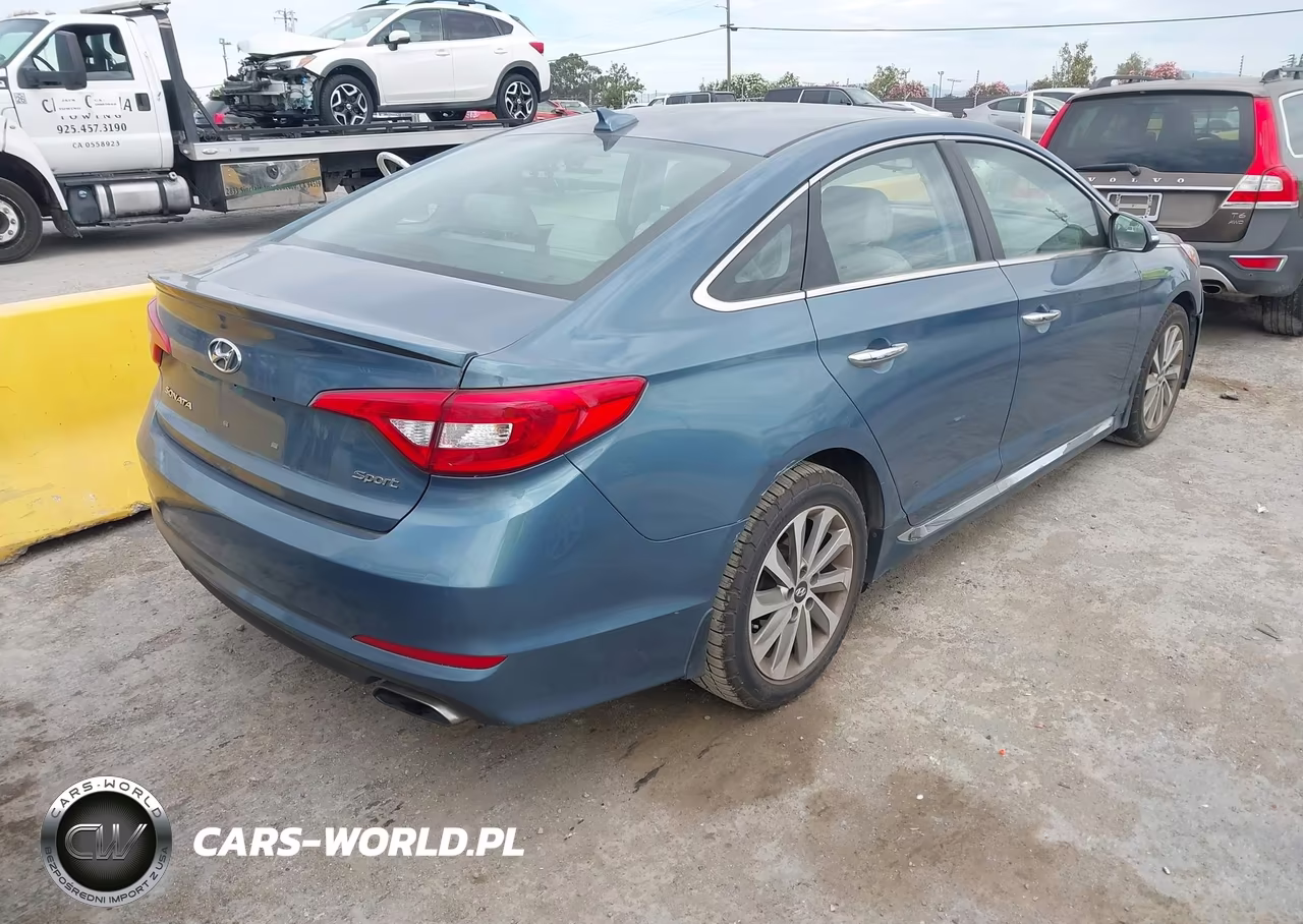 2017 Hyundai Sonata Sport VIN:5NPE34AF1HH489112 - 4