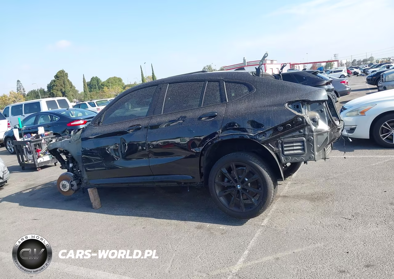 2025 BMW X4 xDrive30I VIN:5UX33DT05S9Z92205 - 13