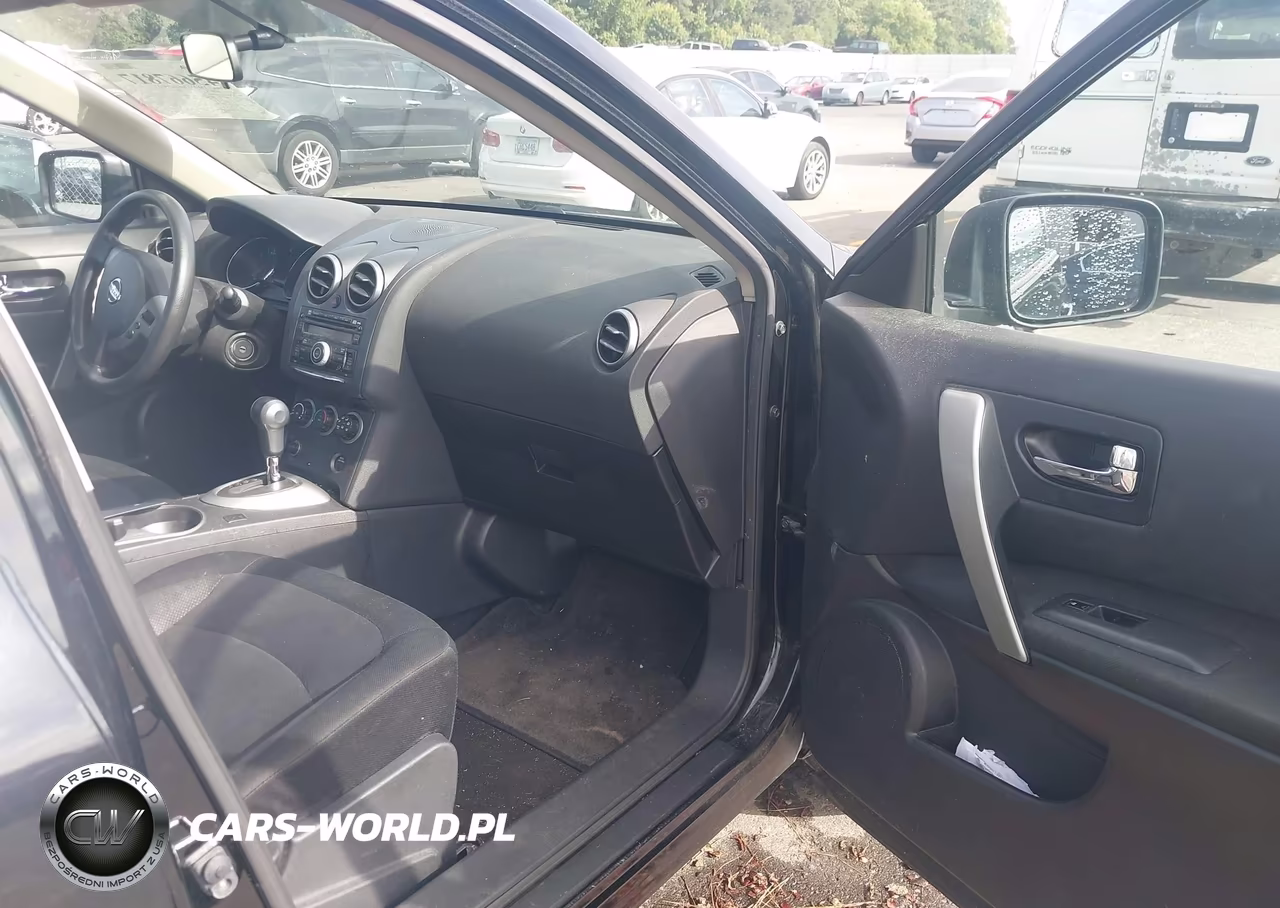 2013 Nissan Rogue S VIN:JN8AS5MV6DW646894 - 5