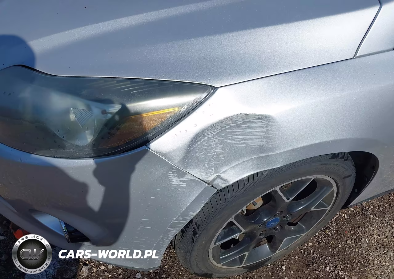 2013 Ford Focus Se VIN:1FADP3K29DL103876 - 6