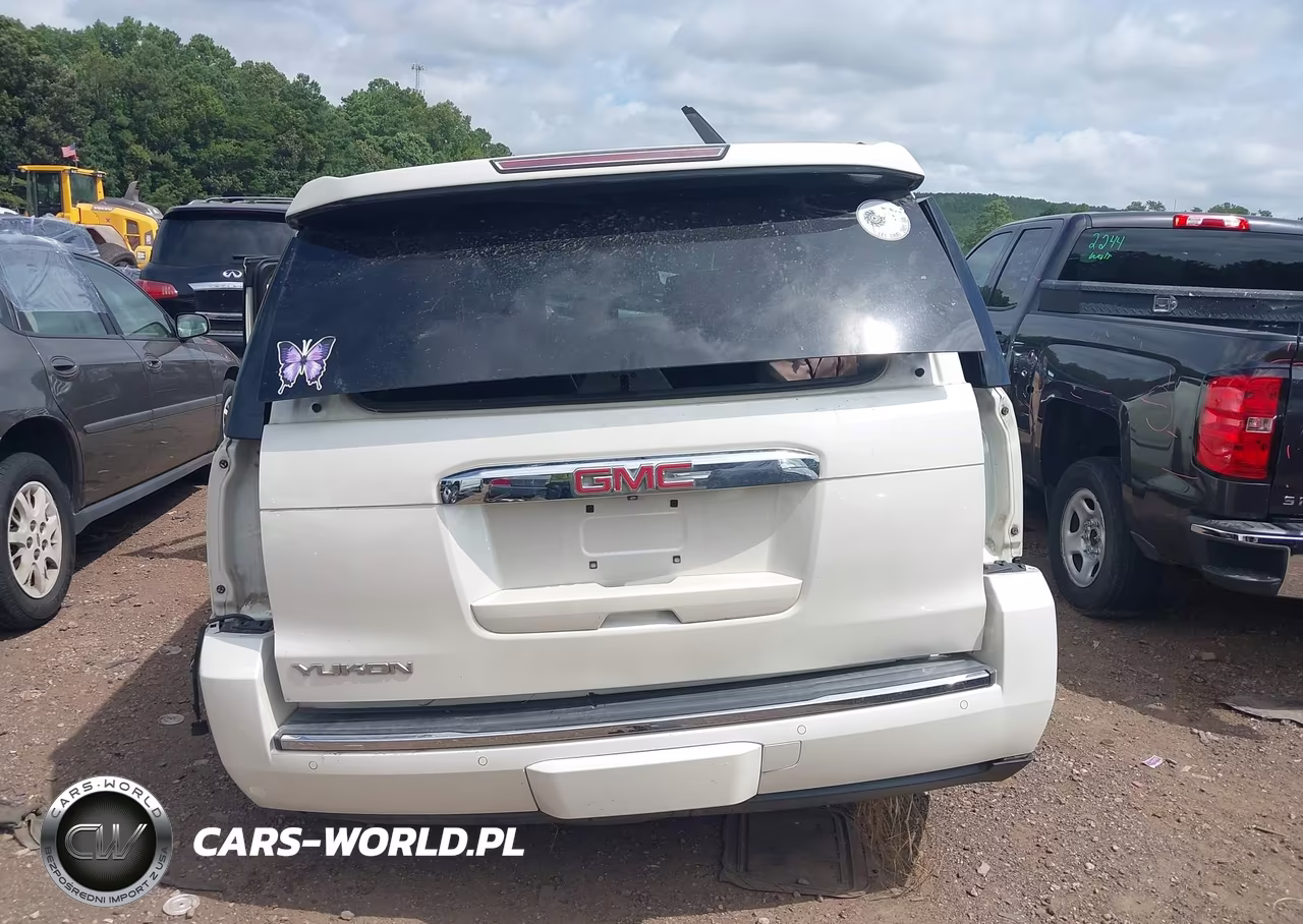 2015 GMC Yukon Denali VIN:1GKS1CKJ6FR260408 - 16