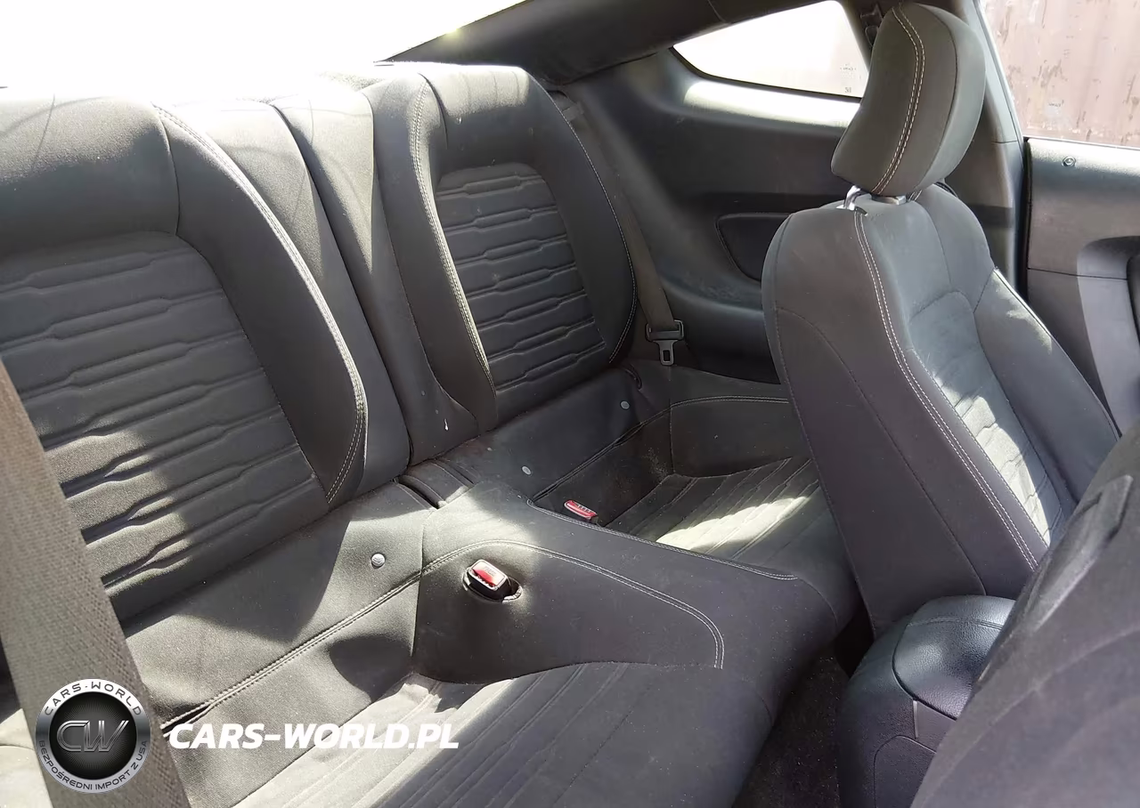 2016 Ford Mustang Ecoboost VIN:1FA6P8TH1G5211684 - 8
