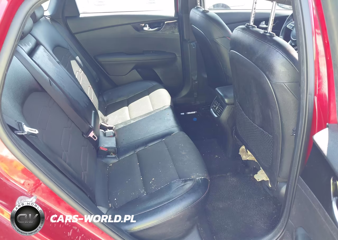 2021 Kia Forte Gt VIN:3KPF44AC6ME294774 - 8