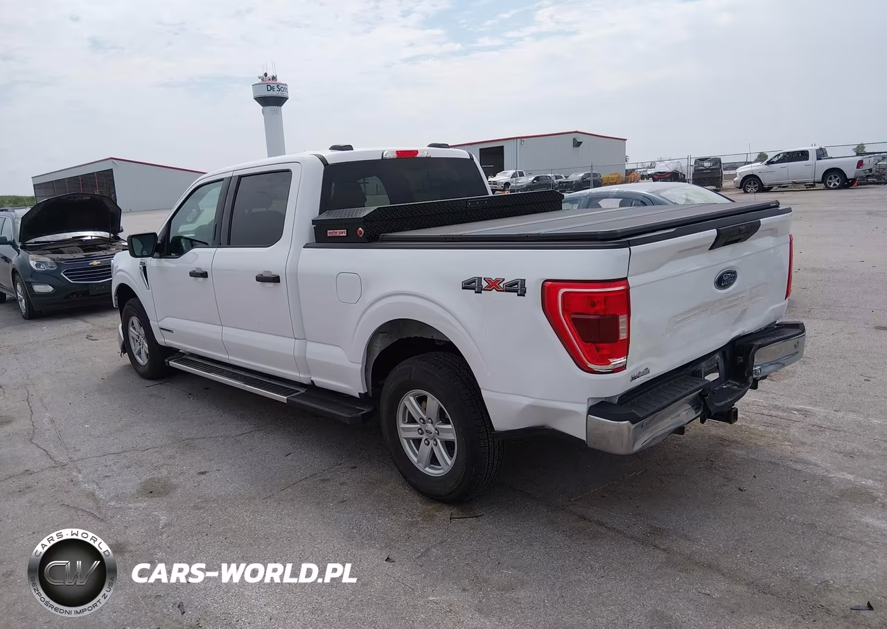 2022 Ford F-150 Xlt VIN:1FTFW1ED6NFC40989 - 3