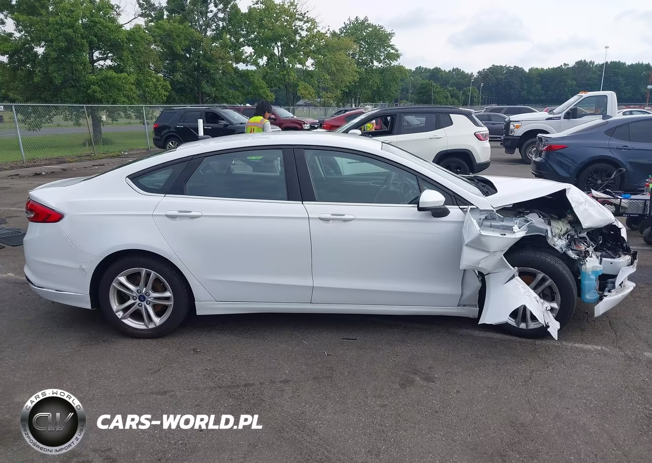 2018 Ford Fusion Hybrid Se VIN:3FA6P0LU1JR127836 - 14