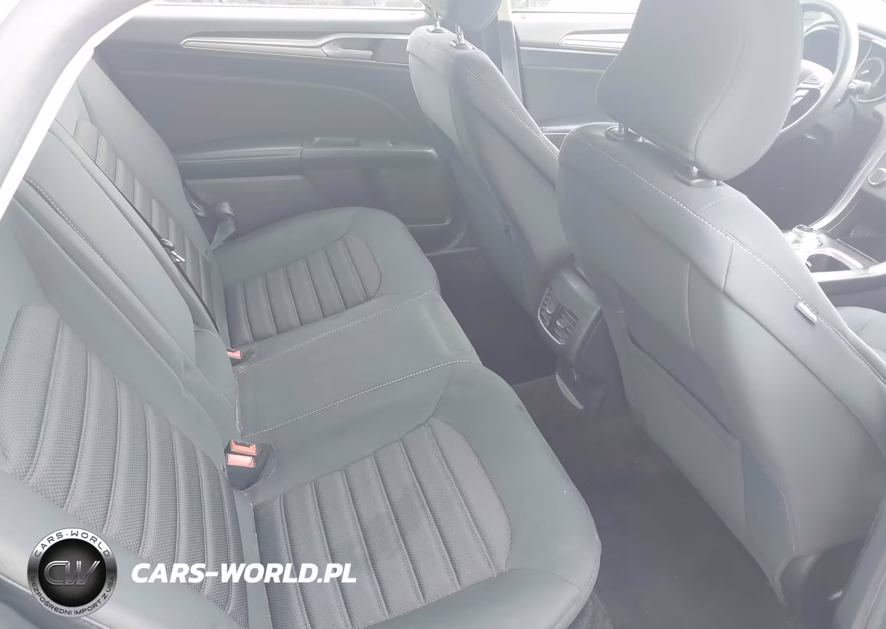 2018 Ford Fusion Hybrid Se VIN:3FA6P0LU1JR127836 - 8