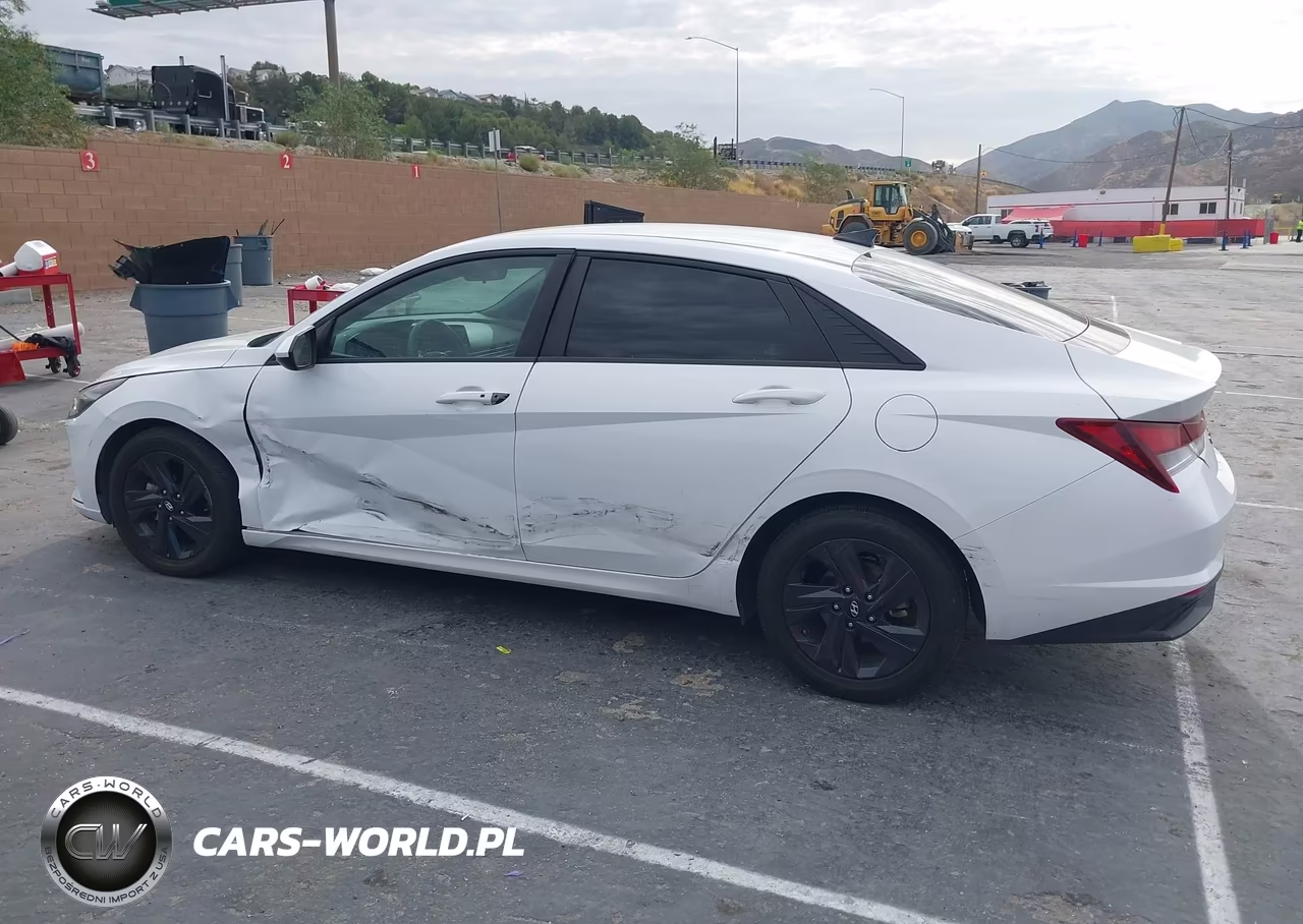 2023 Hyundai Elantra Sel VIN:5NPLM4AG9PH103855 - 14