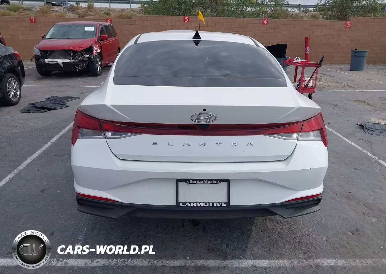 2023 Hyundai Elantra Sel VIN:5NPLM4AG9PH103855 - 16