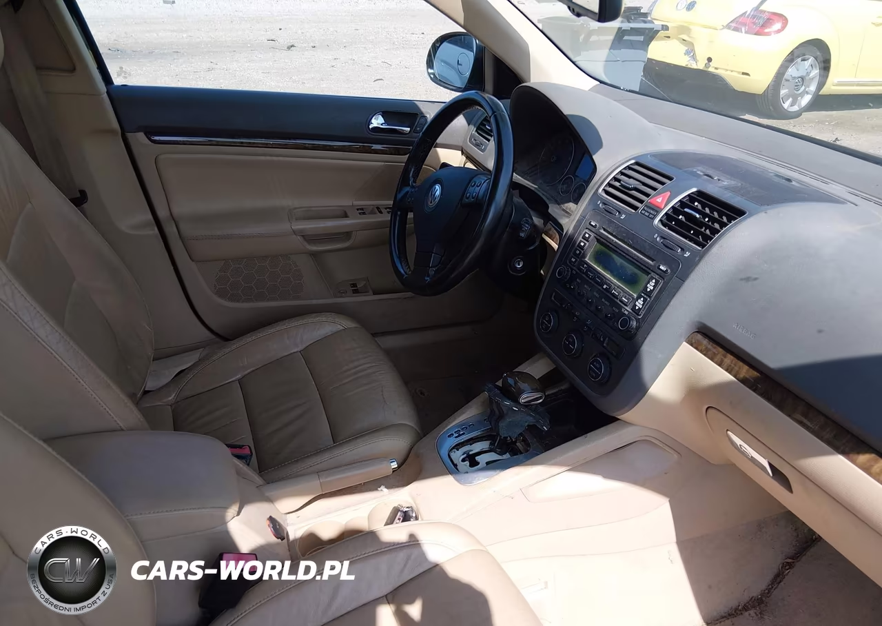 2005 Volkswagen Jetta VIN:3VWDF71K15M631754 - 5