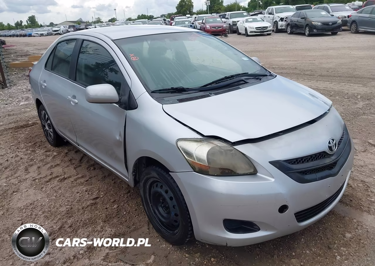 2008 Toyota Yaris – zdjęcie 1 z 11