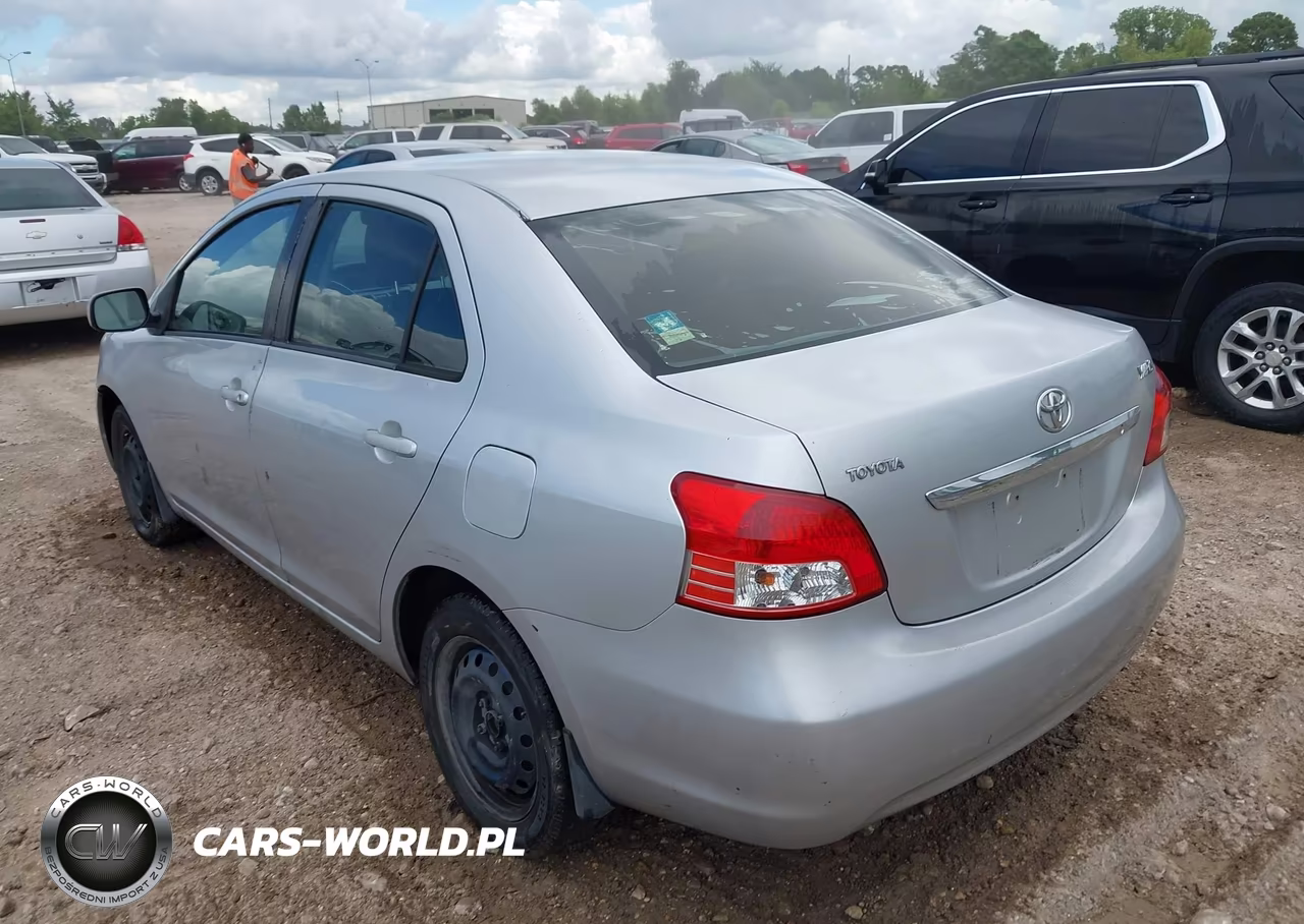 2008 Toyota Yaris VIN:JTDBT923684011021 - 3